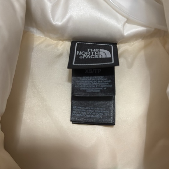 The North Face Ivory Quilted Vest - Picture 3 of 4